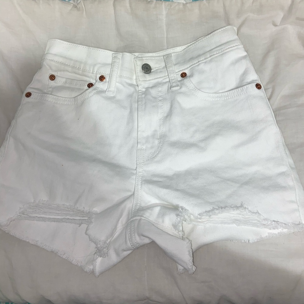 Levi’s white Jean shorts
